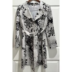 Rossi Roma Silver Black Romantic Floral Crinkle Fabric Cardigan Sz Medium Jacket